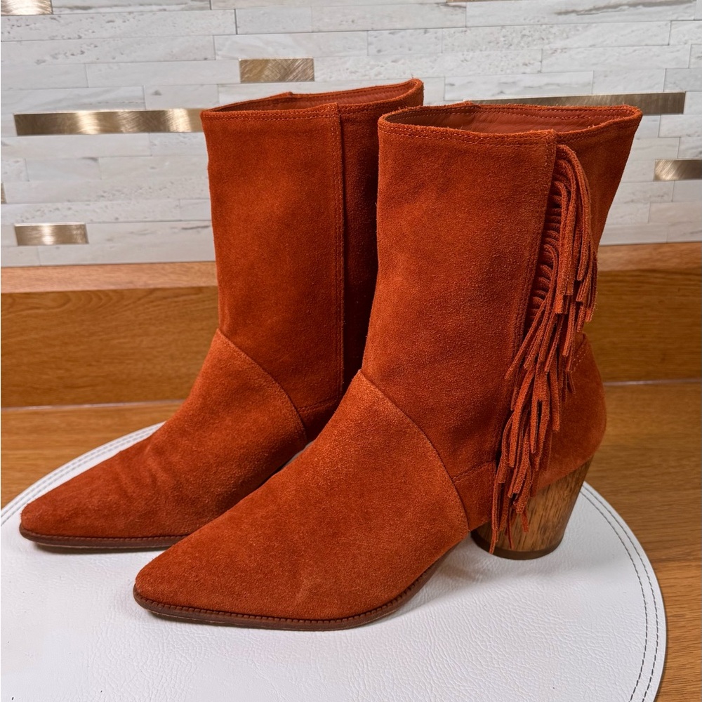 Bernardo Felix Burnt Red Suede Fringe Boots Size 7.5‎